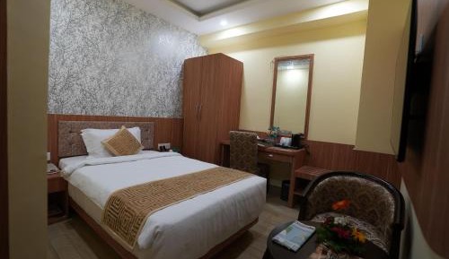 Standard King Room