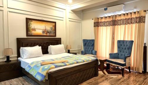 Deluxe Apartment