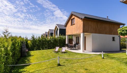 Standard Chalet