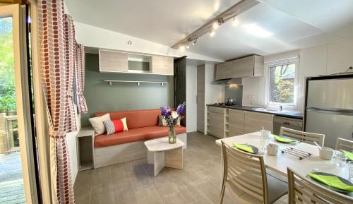 Deluxe Cottage Floresta Forest View (10-12 People)