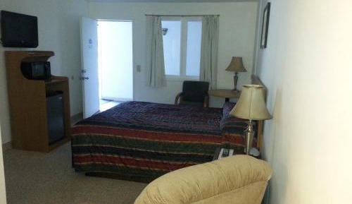 Queen Room - Disability Access