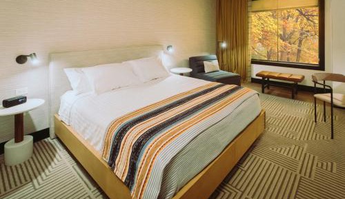 King Room - Non-Smoking
