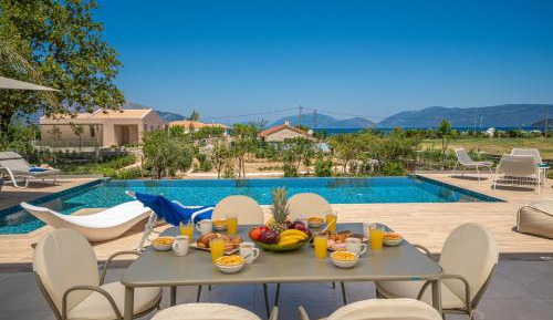 Villa - Beach Front