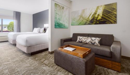Suite with Two Double Beds, Sofa Bed and Adapted Tub - Mobility and Hearing Accessible