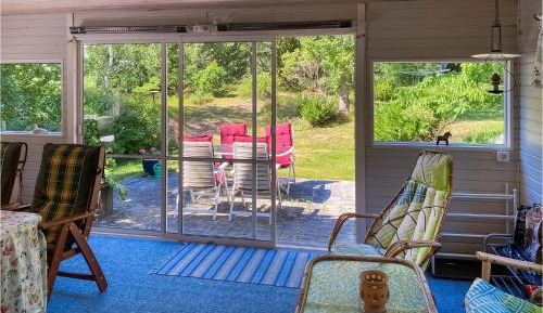 Three-Bedroom Holiday Home 