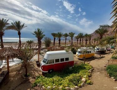 Mini Caravan