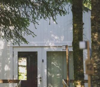 One-Bedroom Cottage