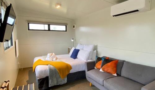 One-Bedroom House