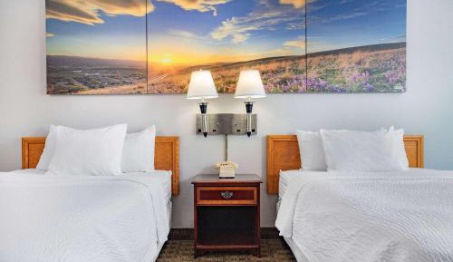 Double Room with Two Double Beds - Smoking