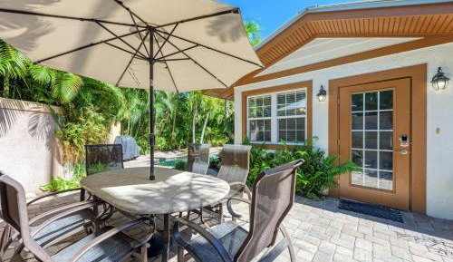 Three-Bedroom Holiday Home 