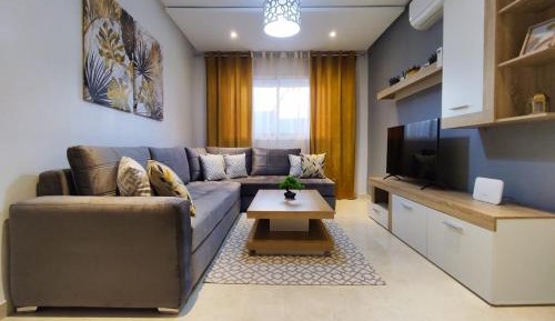 Deluxe Apartment