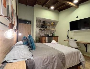 One-Bedroom Apartment