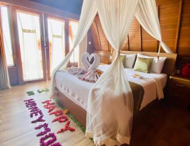 Deluxe Room with Balcony