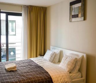 One-Bedroom Apartment