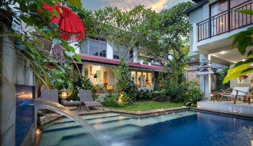 Family Room with Garden View