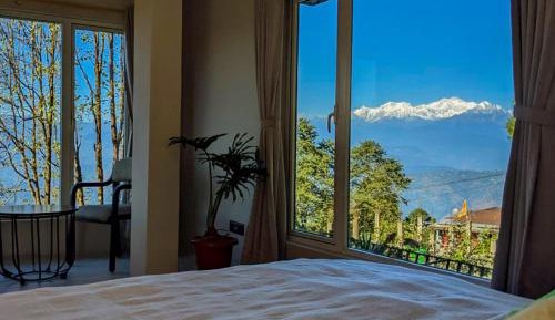 Double Room with Mountain View