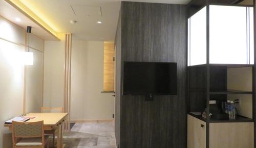 Superior Twin Room-Executive Floor  with Shower - Non-Smoking