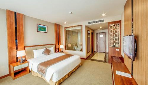 Deluxe King Room