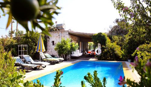 Villa with Private Pool
