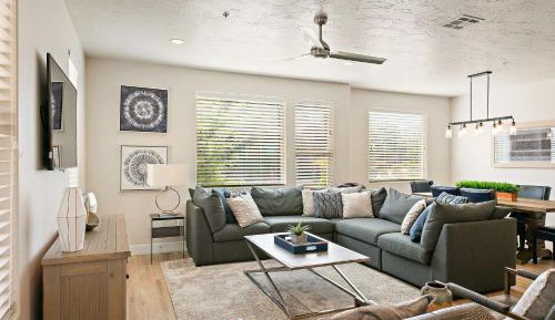 Four-Bedroom Holiday Home