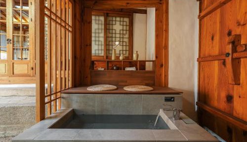 One-Bedroom Villa
