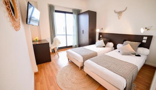 Twin Room with Balcony