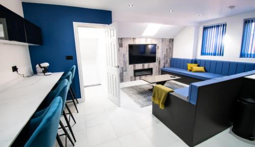 Deluxe Apartment