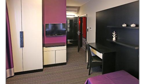 Twin Room with Bathroom