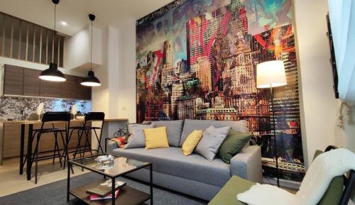 One-Bedroom Apartment