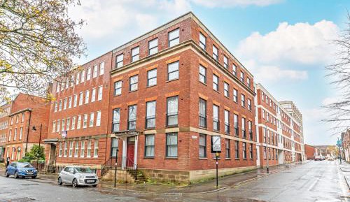 Three-Bedroom Standard Apartment