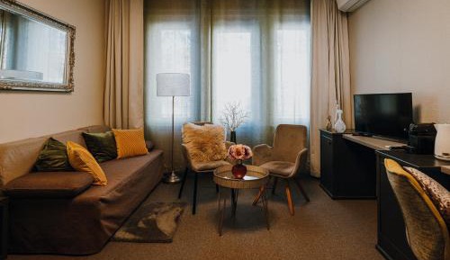 Superior Suite