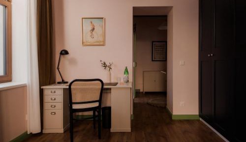 Large Double Room