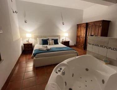 Double Room with Spa Bath