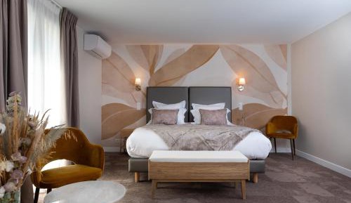 Chambre Contemporaine Dépendances
