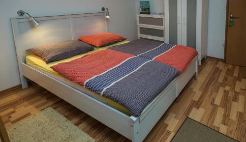 Studio Apartment (2 Adults)