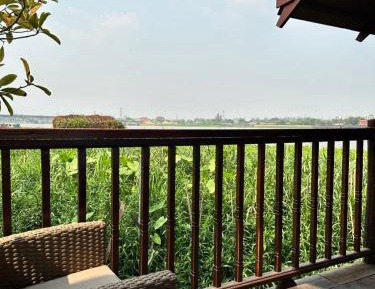 Deluxe Balcony River View 