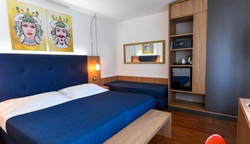 Large Double Room