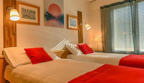 Standard Twin Room