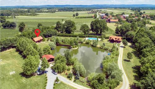Three-Bedroom Holiday Home 