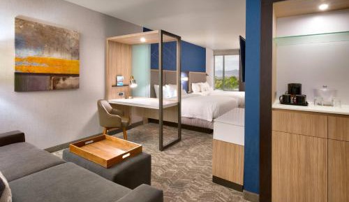 Queen Suite
