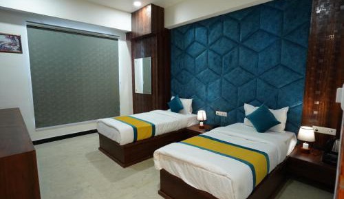 Deluxe Double or Twin Room