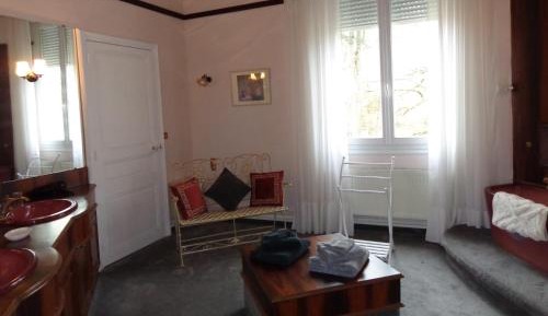 Superior Double Room with Bath and Shower