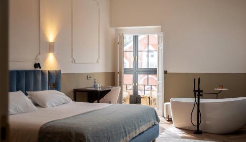 Suite with Spa Access
