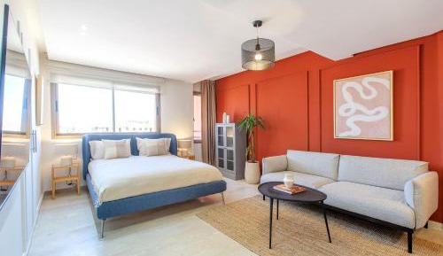Deluxe King Suite