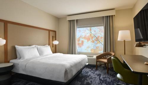 Standard King Room