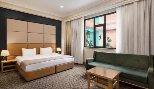 Standard King Room, Non-Smoking