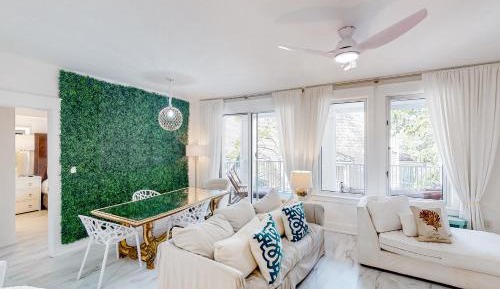 One Bedroom Apartment