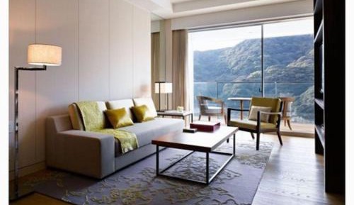 Luxury Twin Room with View Bath