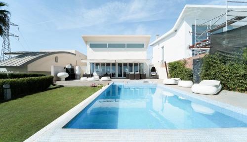 Villa with Sea View