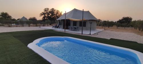 Tent